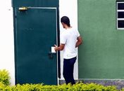 Diretoria confirma saída de Barcos, mas precisa resolver pendências com atletas do Grêmio