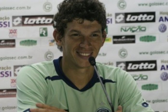 Júnior Viçosa lembra recusa de propostas no ano passado