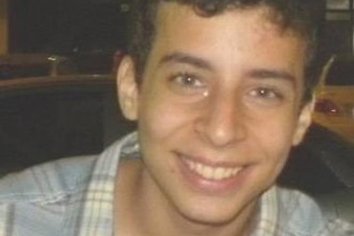 Lucas Lins estava com o amigo quando foi atingido pelo disparo