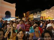 Multidão na rua no carnaval de Marechal Deodoro