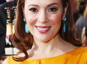 Famosas apostam em brincos coloridos; saiba como usá-los