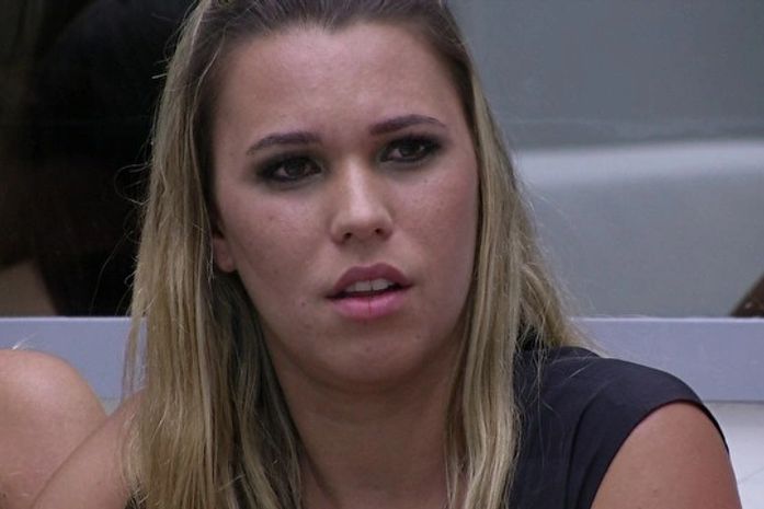 Marien não resiste e é eliminada do BBB13 com 51% dos votos em paredão triplo