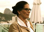 Filme com Gloria Pires no papel de homossexual estreia em Berlim