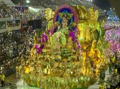 Rio conhece campeã do carnaval nesta Quarta de Cinzas