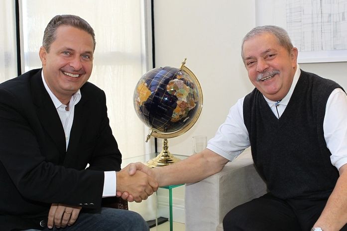 Eduardo Campos dirá ao ex-presidente Lula que será candidato em 2014