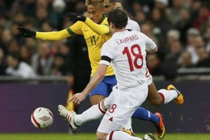 Seleção brasileira continua em 18º no ranking da Fifa