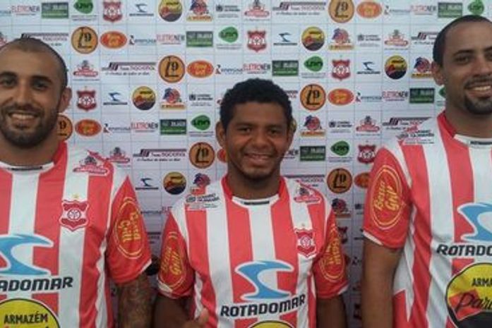 Auto Esporte se reforça com zagueiro e atacante que atuaram em Alagoas