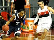 Fla congela no fim, perde para Franca