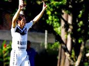 Ceará atropela o Vitória no Barradão e avança na Copa do Nordeste