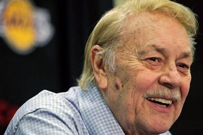 Dono dos Lakers morre aos 80 anos