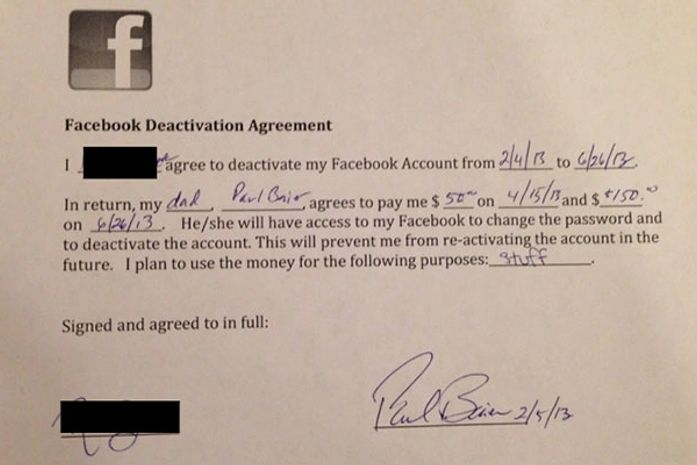 Pai paga para filha se afastar do Facebook