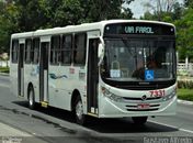 Dupla invade ônibus da empresa São Francisco e assalta passageira