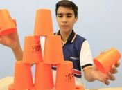 Depois de bater recorde nacional, Rafael Raposo mira agora o recorde mundial de empilhamento de copos
