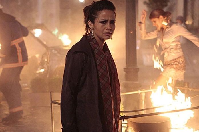 Morena aproveita explosão nas ruas de Istambul e foge das garras de Russo