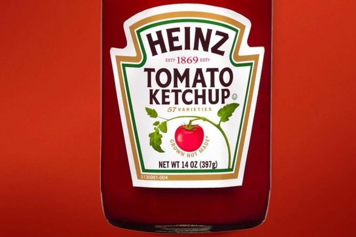Teste detecta pelo de rato em ketchup da marca Heinz