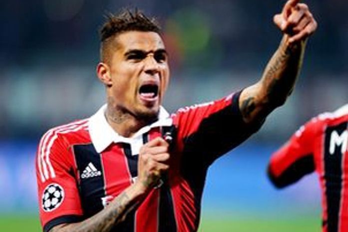 Milan se aproveita de 'sumiço' de Messi e abre vantagem sobre o Barça