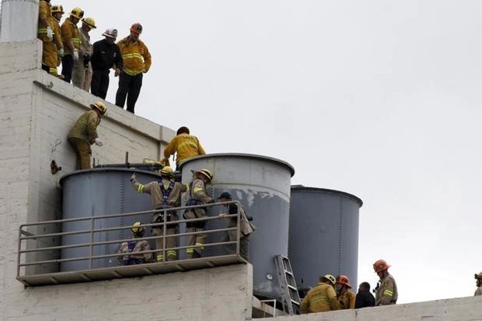 EUA: corpo em decomposição é encontrado em caixa d'água de hotel