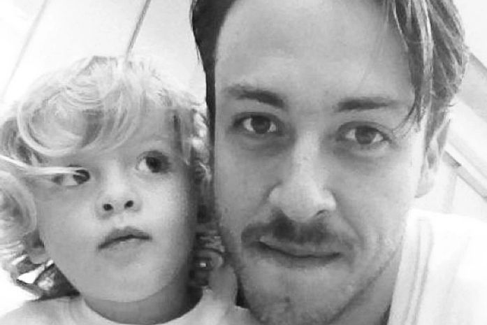 Priscila Fantin se declara para marido e filho: 'Minha vida e a extensão dela'