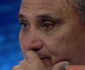 Tite chorando na coletiva pós jogo, ao saber da morte do garoto.