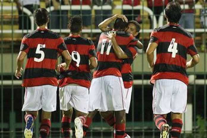 Iluminado, Renato garante vitória do Flamengo sobre Olaria