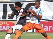 Com 2 de Bernardo, Vasco vira sobre Duque e vai às semis como líder