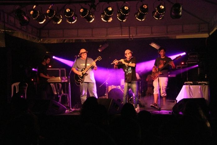 Xique Baratinho e Paulo Caldas no Projeto Linda de Música e Artes