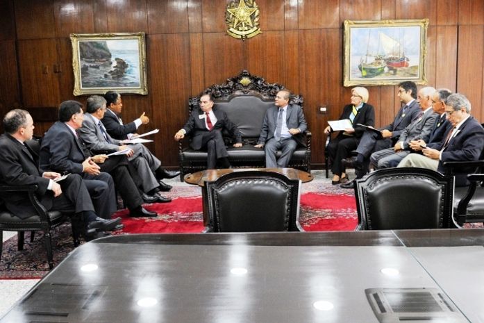Representantes da Frente Parlamentar foram recebidos pelo presidente do Senado, Renan Calheiros