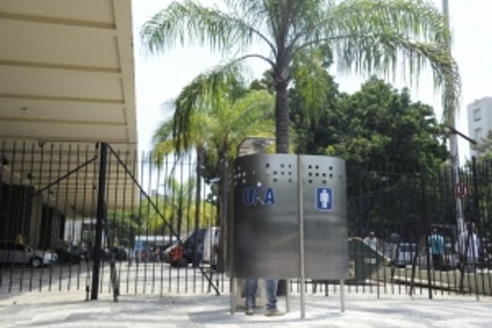Batizado de UFA!, Rio lança novo modelo de mictório público