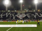 Torcedora recorre à Justiça comum para ver o Corinthians no Pacaembu