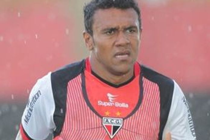 Atlético-GO confirma contrato com ex-CRB, que assina até o fim de 2013