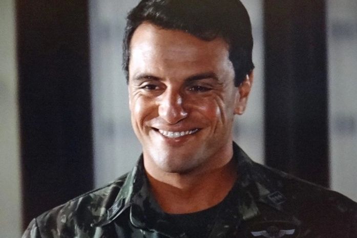 Reencontro à vista? Théo recebe a notícia de que vai competir na Turquia