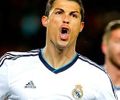CR7 comemorando gol contra o barça.