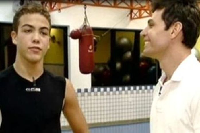 Filho de Ronaldo ganha patrocínio para início no MMA