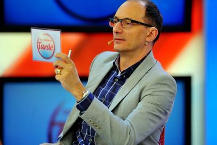 Britto Jr. estreou o 'Programa da Tarde' há cinco meses