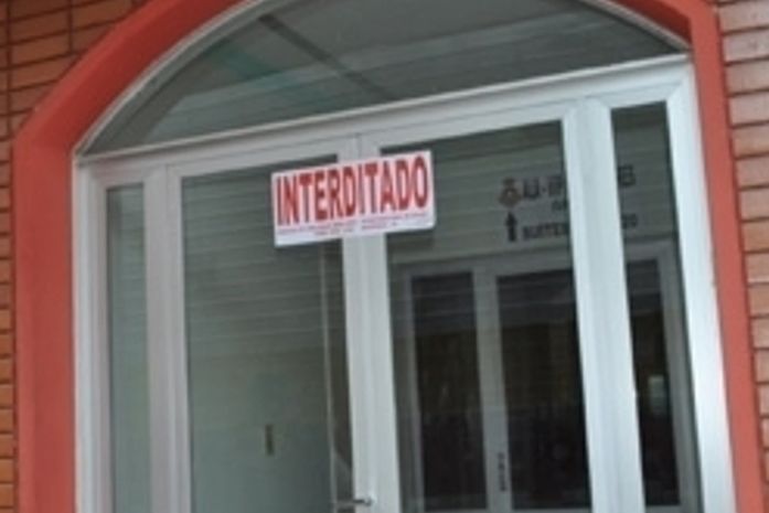 Bombeiros interditam mais quatro estabelecimentos