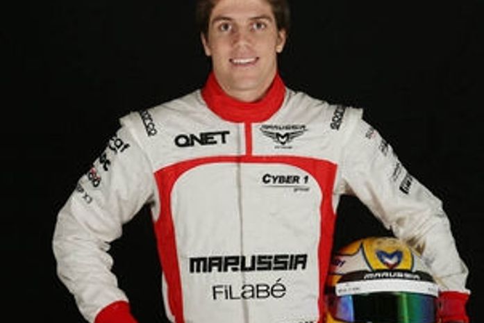 Marussia rescinde contrato com brasileiro Luiz Razia na Fórmula 1