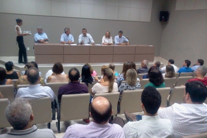 Collor na reunião com o Sinmed