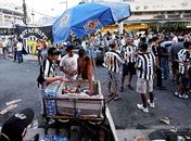 Projeto de lei pretende liberar venda de bebidas em estádios de futebol