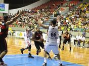 Fla joga o suficiente para derrotar o Mogi