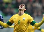 Kaká luta contra resistência na CBF por volta à seleção
