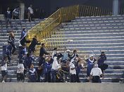 Vélez e Peñarol são punidos por briga e jogarão com portões fechados