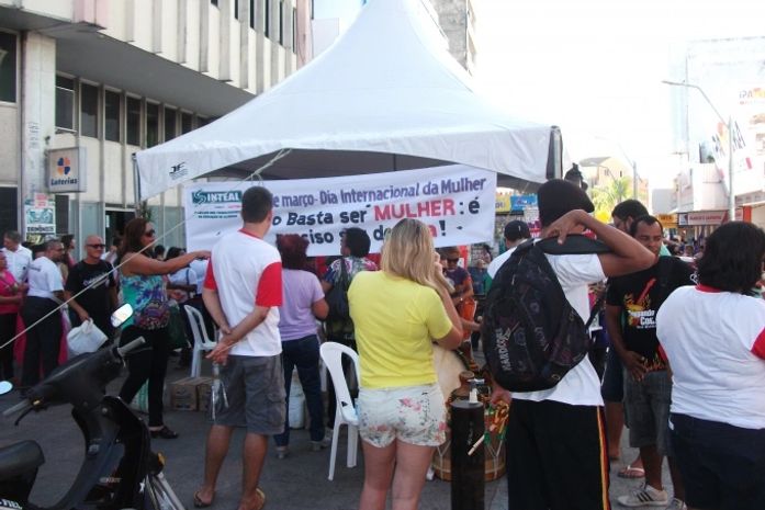Ato público em alusão ao Dia Internacional da Mulher
