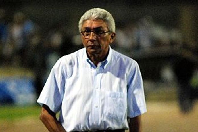 Com salários atrasados, Givanildo pede demissão no ABC