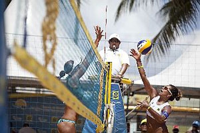Vôlei de praia - Qualifying define últimos classificados em Maceió
