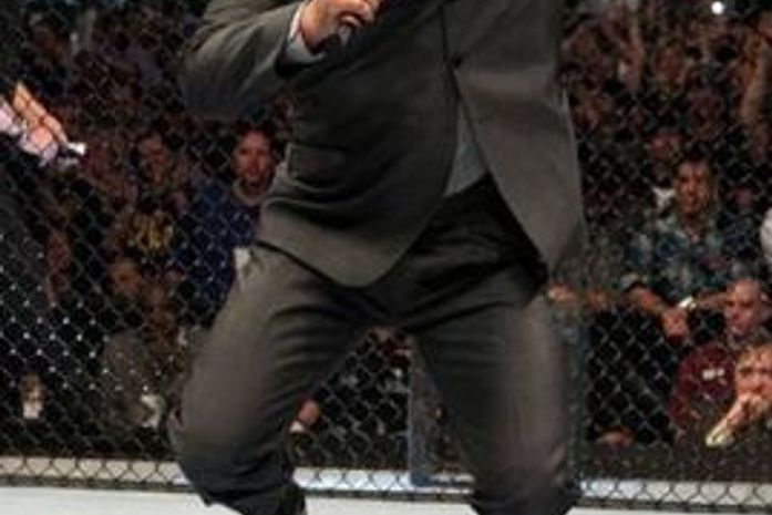Locutor do UFC tem fortuna de R$ 4 milhões, no nível de astros como Júnior Cigano