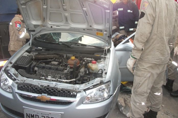 Corpo de Bombeiro prestou os primeiros socorros a vítima.