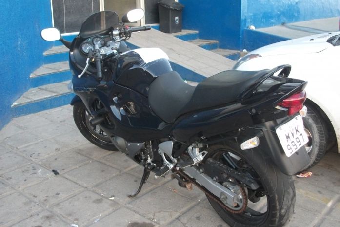 Dois são presos e três veículos apreendidos em operação do Gecoc