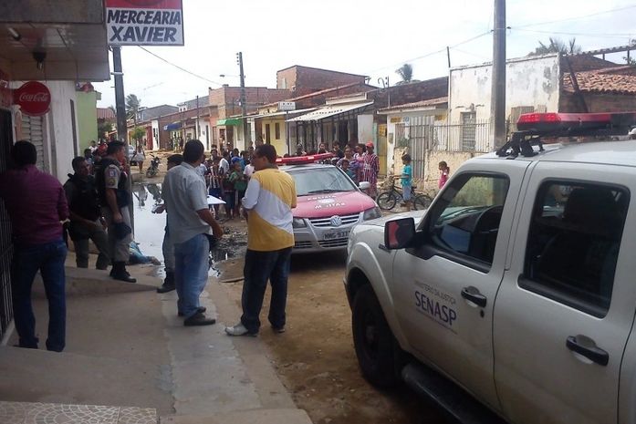 Adolescente de 15 anos é executado com treze tiros