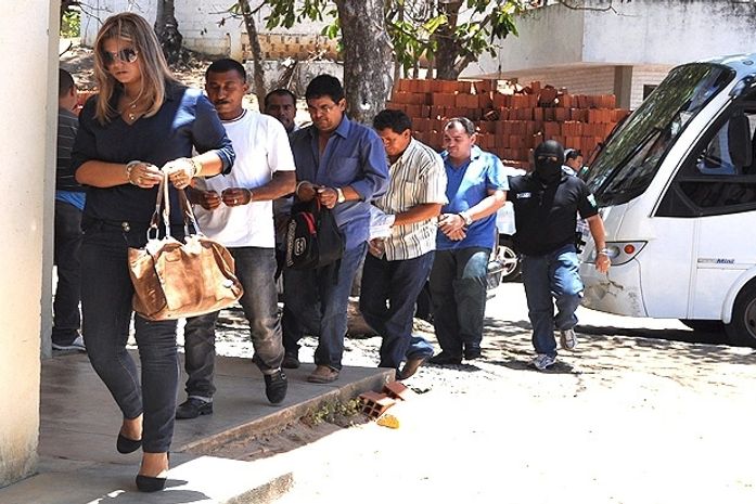 Secretários foram presos acusados de envolvimento na fraude