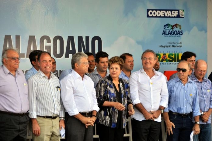 Dilma anuncia recursos do PAC para o trecho da BR-316 entre Carié e Inajá